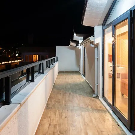 Hotel de apartamente Araz 4*